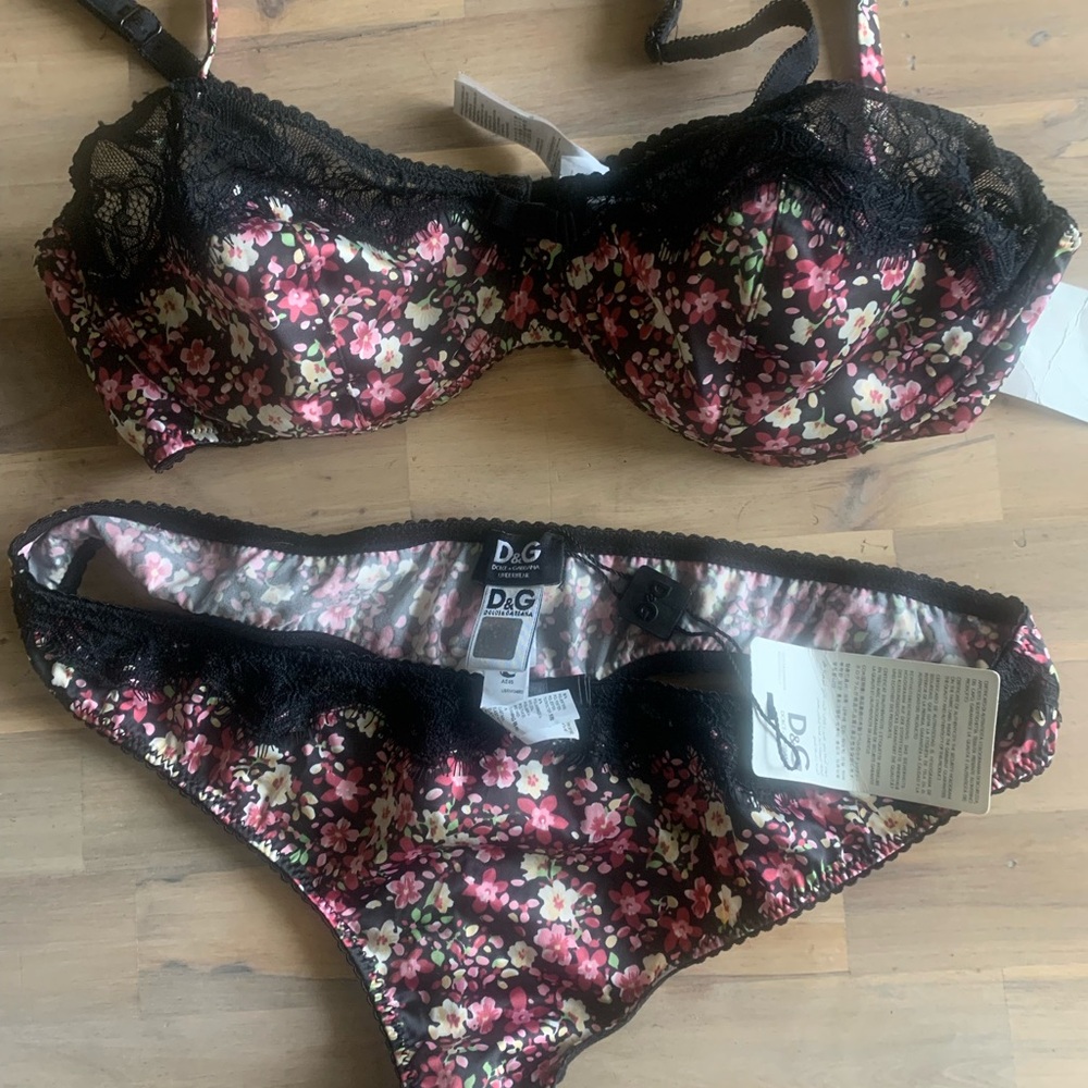 D&G Black and Pink Lace Bra Intimates